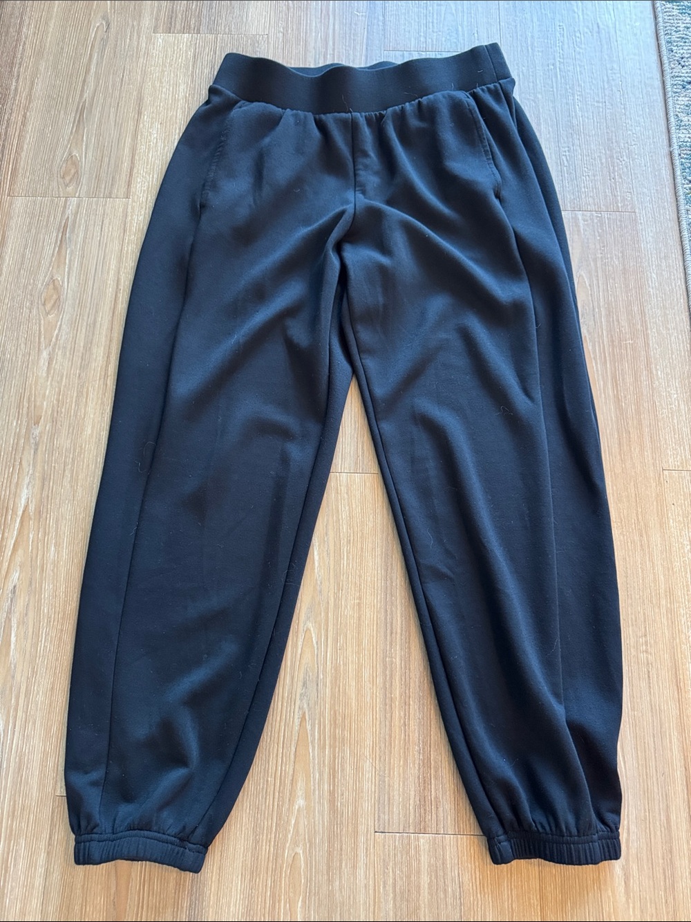Lou & Grey Black women’s Joggers - Subasoft Stretch